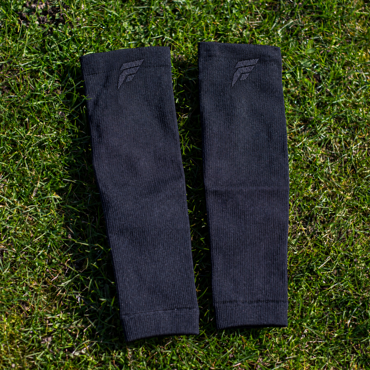FUTGRIP Blackout Short Sleeves